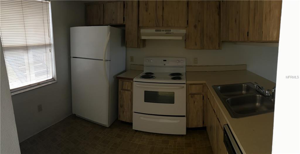 5054 TERRACE CLUB LANE, TAMPA, Florida 33617, 2 Bedrooms Bedrooms, 4 Rooms Rooms,2 BathroomsBathrooms,Residential,For sale,TERRACE CLUB,T2928357