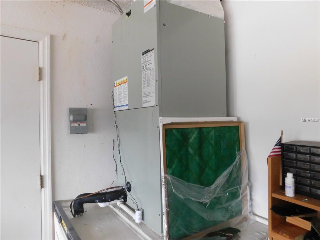 805 SUN RIDGE VILLAGE DRIVE, WINTER HAVEN, Florida 33880, 4 Bedrooms Bedrooms, 4 Rooms Rooms,2 BathroomsBathrooms,Residential,For sale,SUN RIDGE VILLAGE,O5561968