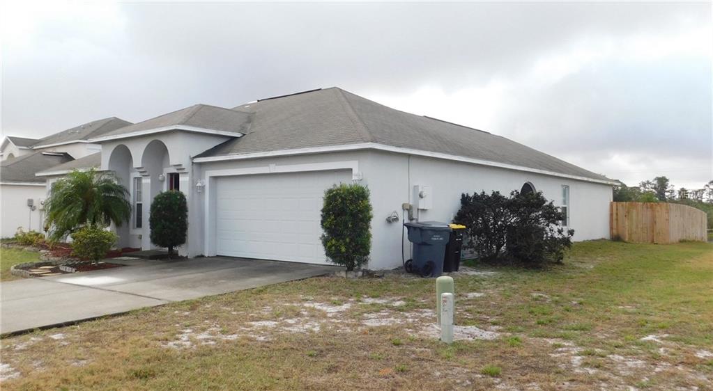 805 SUN RIDGE VILLAGE DRIVE, WINTER HAVEN, Florida 33880, 4 Bedrooms Bedrooms, 4 Rooms Rooms,2 BathroomsBathrooms,Residential,For sale,SUN RIDGE VILLAGE,O5561968