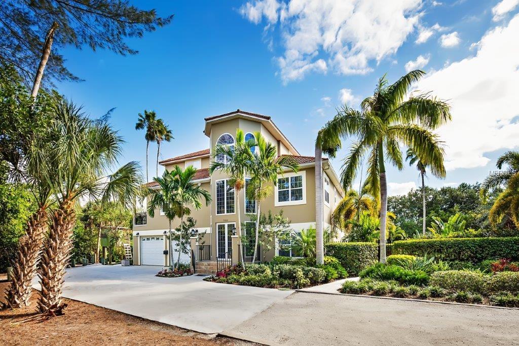 7366 14TH STREET S, ST PETERSBURG, Florida 33705, 5 Bedrooms Bedrooms, 10 Rooms Rooms,4 BathroomsBathrooms,Residential,For sale,14TH,U7803782