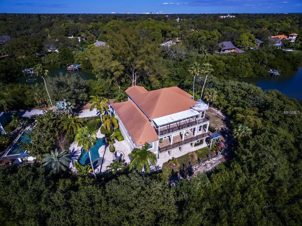 7366 14TH STREET S, ST PETERSBURG, Florida 33705, 5 Bedrooms Bedrooms, 10 Rooms Rooms,4 BathroomsBathrooms,Residential,For sale,14TH,U7803782