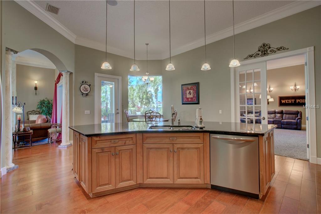 6113 9TH AVENUE CIRCLE NE, BRADENTON, Florida 34212, 4 Bedrooms Bedrooms, 5 Rooms Rooms,3 BathroomsBathrooms,Residential,For sale,9TH AVENUE,A4194729