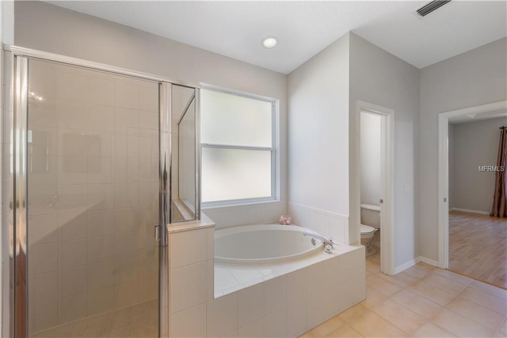 1183 FRASER PINE BOULEVARD, SARASOTA, Florida 34240, 4 Bedrooms Bedrooms, 8 Rooms Rooms,3 BathroomsBathrooms,Residential,For sale,FRASER PINE,A4204678