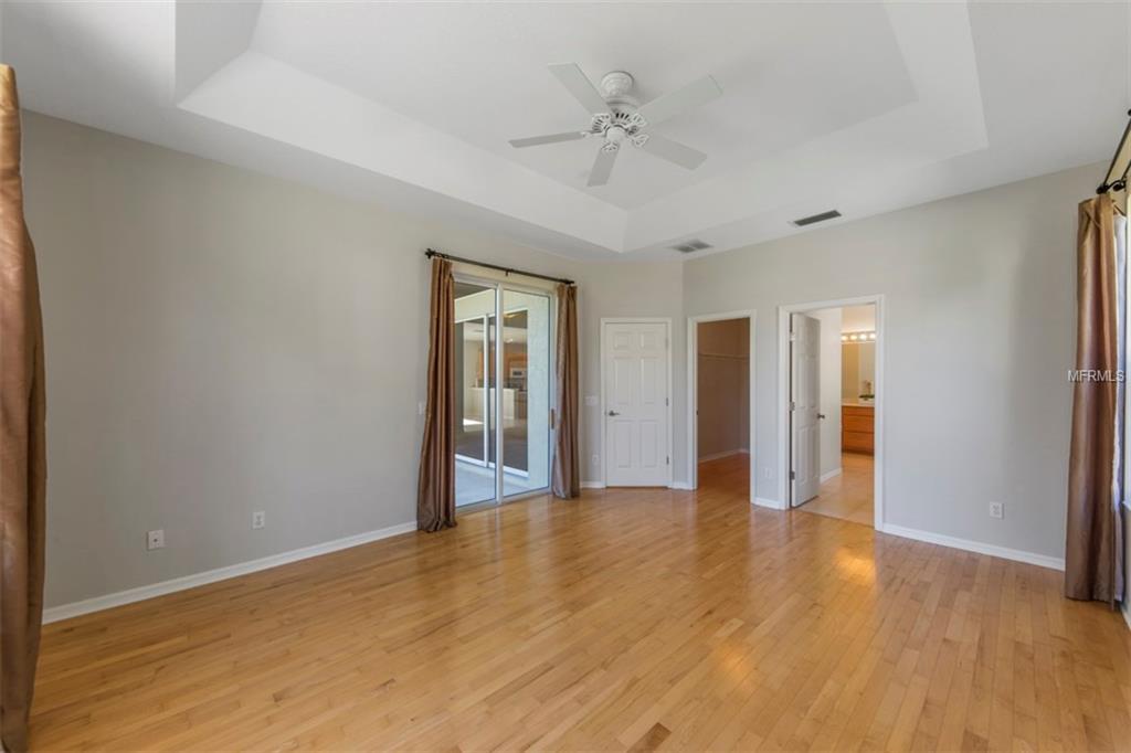 1183 FRASER PINE BOULEVARD, SARASOTA, Florida 34240, 4 Bedrooms Bedrooms, 8 Rooms Rooms,3 BathroomsBathrooms,Residential,For sale,FRASER PINE,A4204678