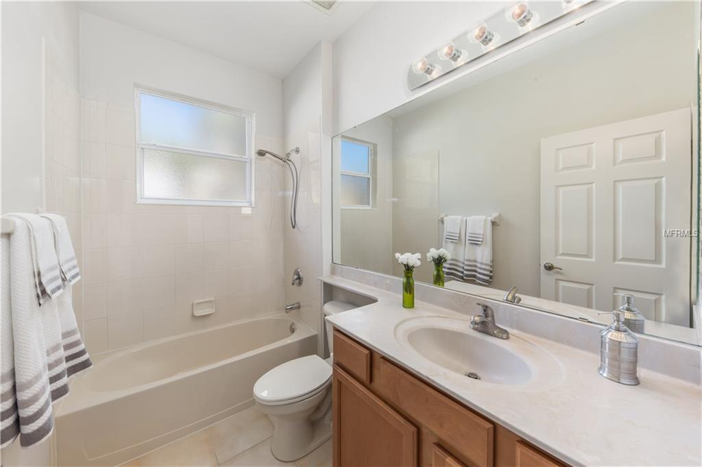 1183 FRASER PINE BOULEVARD, SARASOTA, Florida 34240, 4 Bedrooms Bedrooms, 8 Rooms Rooms,3 BathroomsBathrooms,Residential,For sale,FRASER PINE,A4204678