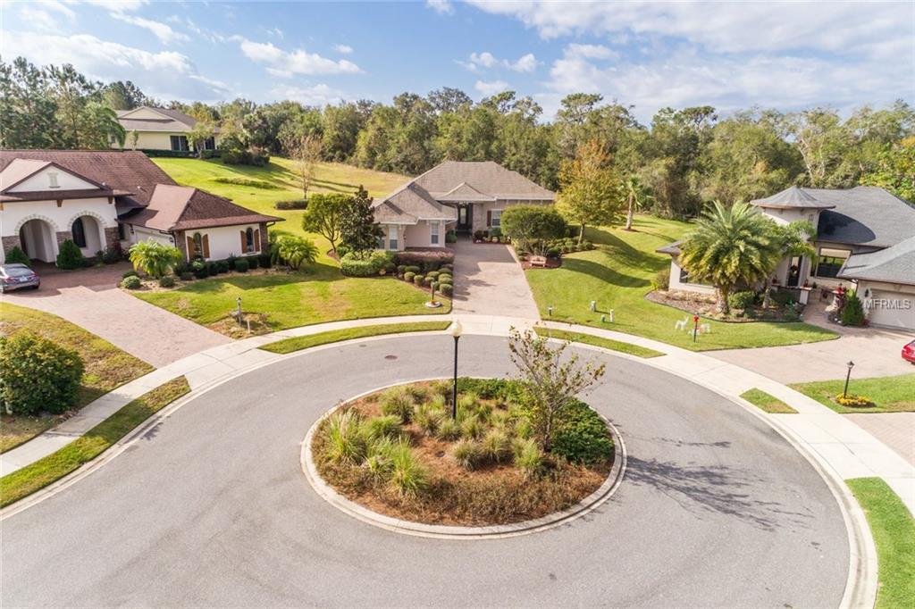 5230 FOUNTAIN WALK, LADY LAKE, Florida 32159, 3 Bedrooms Bedrooms, 9 Rooms Rooms,2 BathroomsBathrooms,Residential,For sale,FOUNTAIN,G4851106