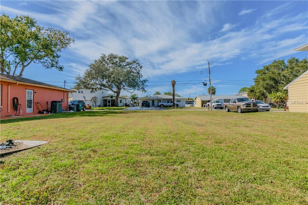 E CANAL DRIVE, PALM HARBOR, Florida 34684, ,Vacant land,For sale,CANAL,U7845873