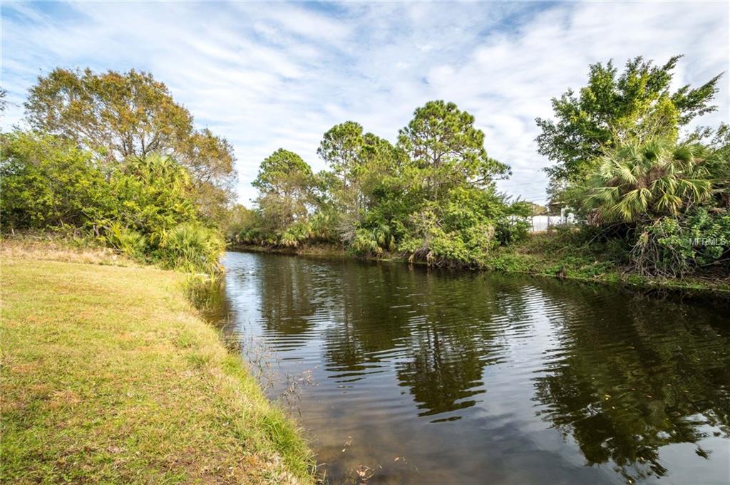 7252 BRANDYWINE DRIVE, ENGLEWOOD, Florida 34224, 2 Bedrooms Bedrooms, 5 Rooms Rooms,2 BathroomsBathrooms,Residential,For sale,BRANDYWINE,D5922588