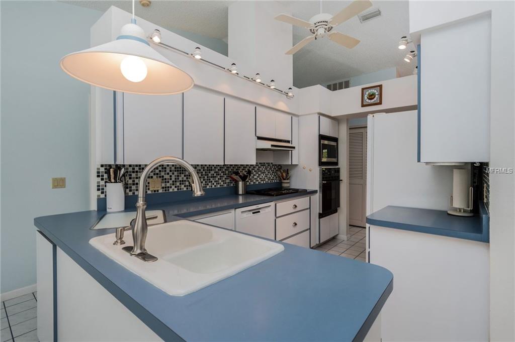 7252 BRANDYWINE DRIVE, ENGLEWOOD, Florida 34224, 2 Bedrooms Bedrooms, 5 Rooms Rooms,2 BathroomsBathrooms,Residential,For sale,BRANDYWINE,D5922588