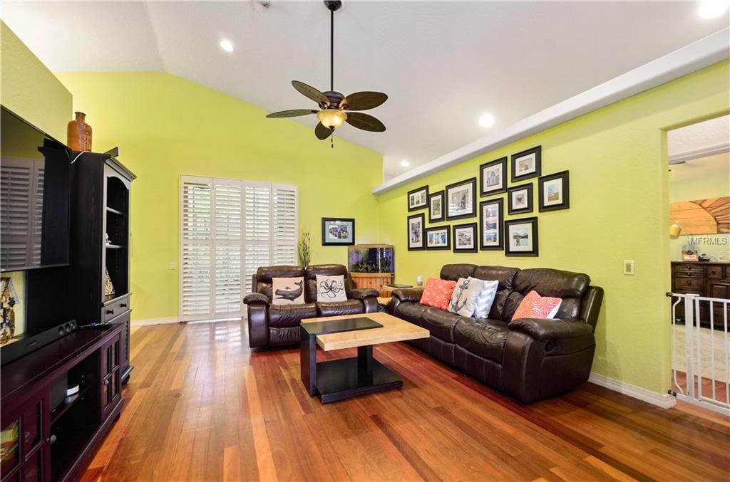 1093 FOGGY BROOK PLACE, LONGWOOD, Florida 32750, 4 Bedrooms Bedrooms, 9 Rooms Rooms,2 BathroomsBathrooms,Residential,For sale,FOGGY BROOK,O5560194