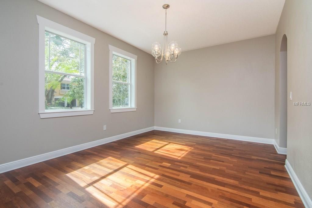 4105 W HORATIO STREET, TAMPA, Florida 33609, 5 Bedrooms Bedrooms, 8 Rooms Rooms,4 BathroomsBathrooms,Residential,For sale,HORATIO,T2927573