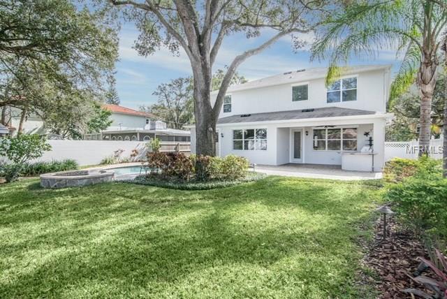 4105 W HORATIO STREET, TAMPA, Florida 33609, 5 Bedrooms Bedrooms, 8 Rooms Rooms,4 BathroomsBathrooms,Residential,For sale,HORATIO,T2927573