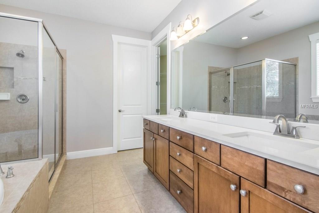 4105 W HORATIO STREET, TAMPA, Florida 33609, 5 Bedrooms Bedrooms, 8 Rooms Rooms,4 BathroomsBathrooms,Residential,For sale,HORATIO,T2927573