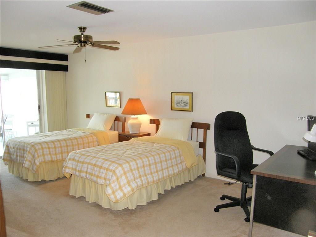 409 BOCA CIEGA POINT BOULEVARD S, ST PETERSBURG, Florida 33708, 2 Bedrooms Bedrooms, 6 Rooms Rooms,2 BathroomsBathrooms,Residential,For sale,BOCA CIEGA POINT,U7847188