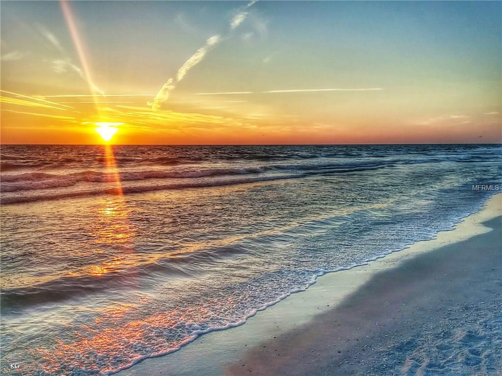 409 BOCA CIEGA POINT BOULEVARD S, ST PETERSBURG, Florida 33708, 2 Bedrooms Bedrooms, 6 Rooms Rooms,2 BathroomsBathrooms,Residential,For sale,BOCA CIEGA POINT,U7847188