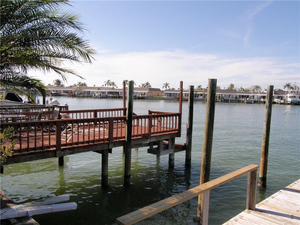 409 BOCA CIEGA POINT BOULEVARD S, ST PETERSBURG, Florida 33708, 2 Bedrooms Bedrooms, 6 Rooms Rooms,2 BathroomsBathrooms,Residential,For sale,BOCA CIEGA POINT,U7847188