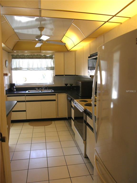 409 BOCA CIEGA POINT BOULEVARD S, ST PETERSBURG, Florida 33708, 2 Bedrooms Bedrooms, 6 Rooms Rooms,2 BathroomsBathrooms,Residential,For sale,BOCA CIEGA POINT,U7847188