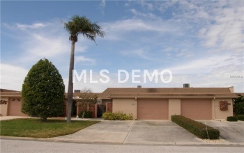 409 BOCA CIEGA POINT BOULEVARD S, ST PETERSBURG, Florida 33708, 2 Bedrooms Bedrooms, 6 Rooms Rooms,2 BathroomsBathrooms,Residential,For sale,BOCA CIEGA POINT,U7847188