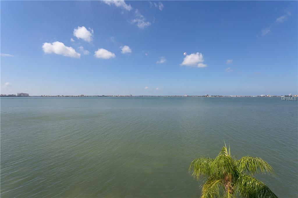 6020 SHORE BOULEVARD S, GULFPORT, Florida 33707, 2 Bedrooms Bedrooms, 3 Rooms Rooms,2 BathroomsBathrooms,Residential,For sale,SHORE,U7847407