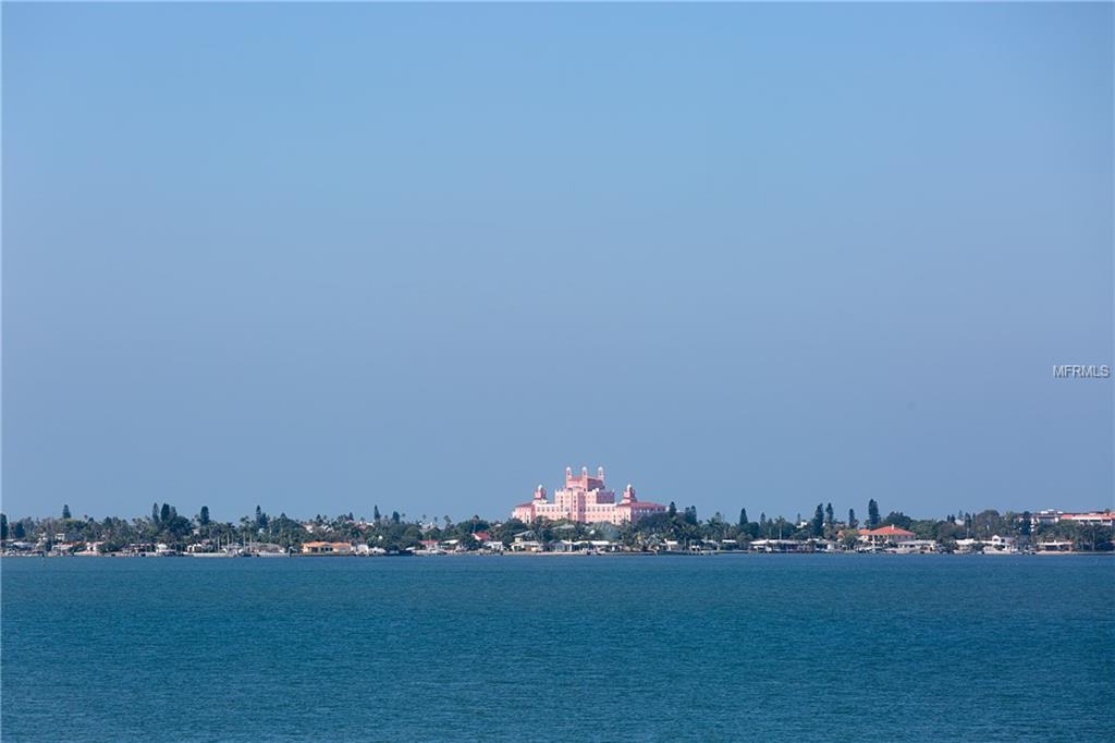 6020 SHORE BOULEVARD S, GULFPORT, Florida 33707, 2 Bedrooms Bedrooms, 3 Rooms Rooms,2 BathroomsBathrooms,Residential,For sale,SHORE,U7847407