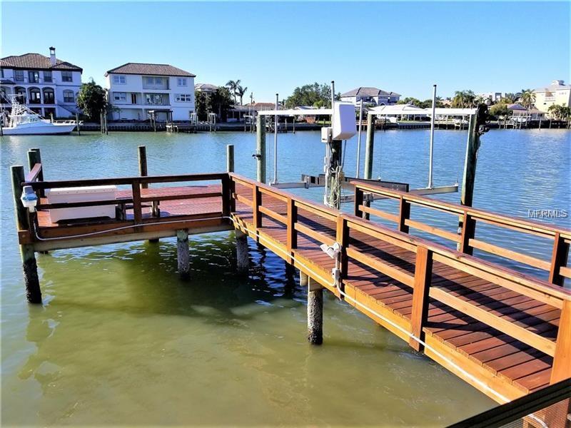 424 HARBOR VIEW LANE, BELLEAIR BLUFFS, Florida 33770, ,Vacant land,For sale,HARBOR VIEW,U7846003