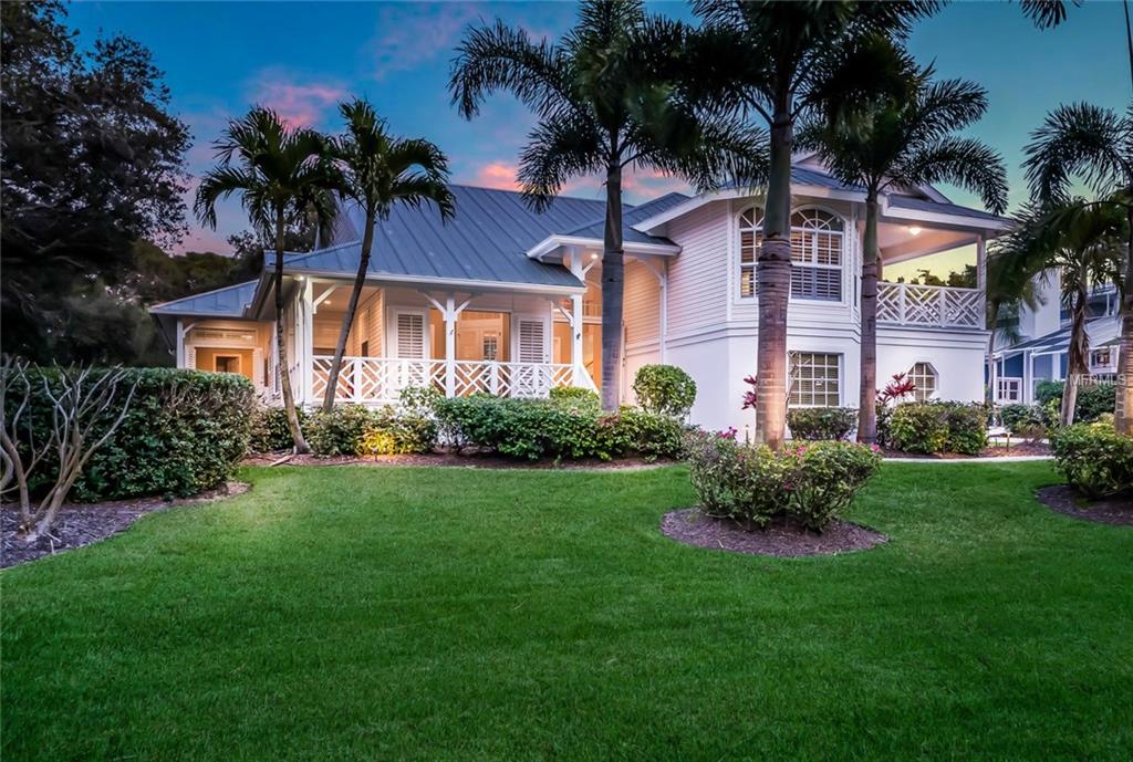 8835 FISHERMENS BAY DRIVE, SARASOTA, Florida 34231, 4 Bedrooms Bedrooms, 9 Rooms Rooms,3 BathroomsBathrooms,Residential,For sale,FISHERMENS BAY,A4210050