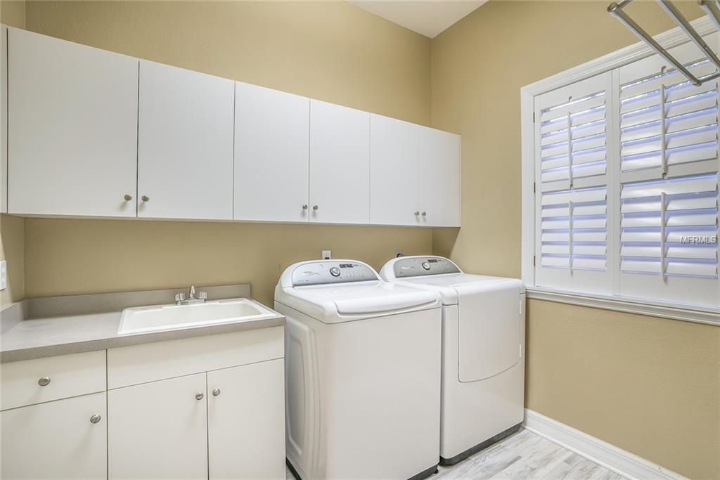 8835 FISHERMENS BAY DRIVE, SARASOTA, Florida 34231, 4 Bedrooms Bedrooms, 9 Rooms Rooms,3 BathroomsBathrooms,Residential,For sale,FISHERMENS BAY,A4210050