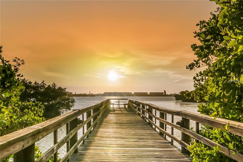 8835 FISHERMENS BAY DRIVE, SARASOTA, Florida 34231, 4 Bedrooms Bedrooms, 9 Rooms Rooms,3 BathroomsBathrooms,Residential,For sale,FISHERMENS BAY,A4210050
