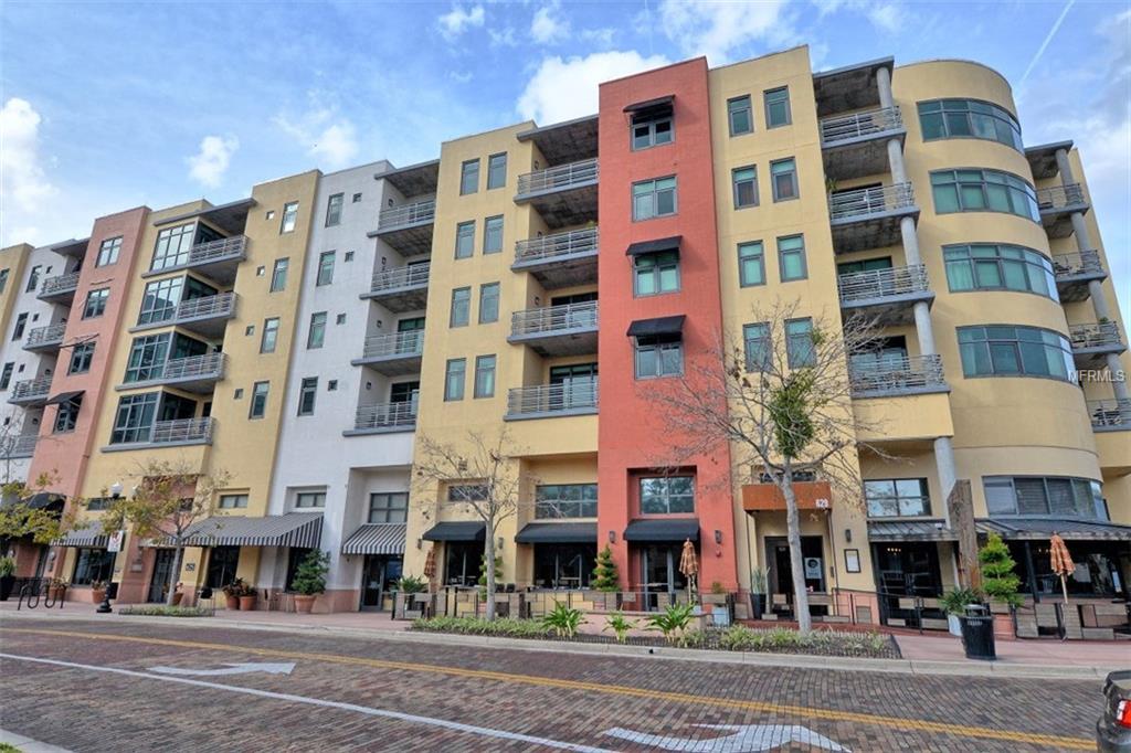 10 N SUMMERLIN AVENUE, ORLANDO, Florida 32801, 1 Bedroom Bedrooms, 3 Rooms Rooms,1 BathroomBathrooms,Residential,For sale,SUMMERLIN,O5561969