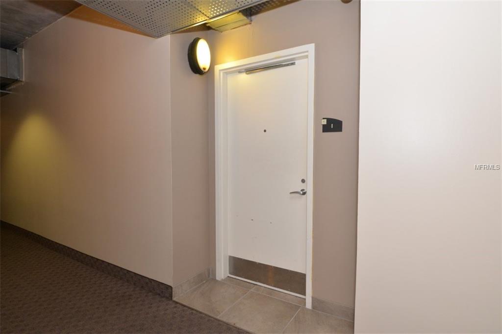 10 N SUMMERLIN AVENUE, ORLANDO, Florida 32801, 1 Bedroom Bedrooms, 3 Rooms Rooms,1 BathroomBathrooms,Residential,For sale,SUMMERLIN,O5561969