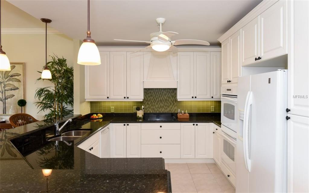 11200 HACIENDA DEL MAR BOULEVARD, PLACIDA, Florida 33946, 2 Bedrooms Bedrooms, 6 Rooms Rooms,2 BathroomsBathrooms,Residential,For sale,HACIENDA DEL MAR,D5916140