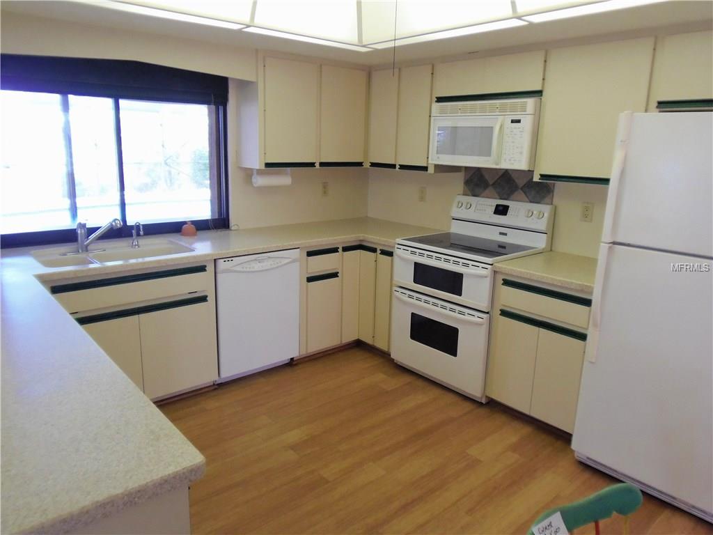 2478 N BEACH ROAD, ENGLEWOOD, Florida 34223, 3 Bedrooms Bedrooms, 8 Rooms Rooms,2 BathroomsBathrooms,Residential,For sale,BEACH,D5919078