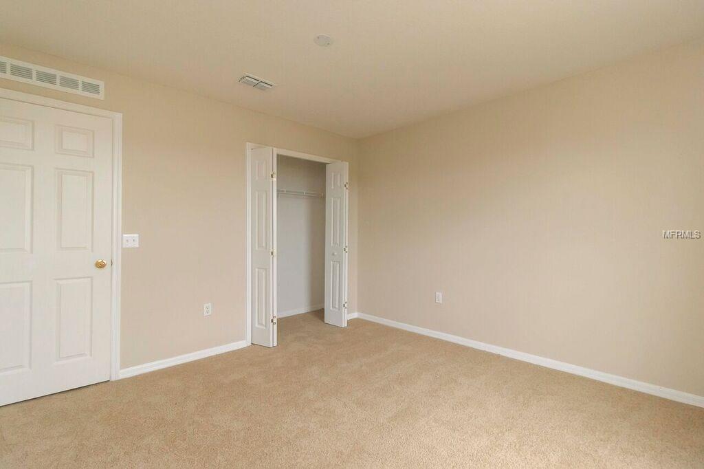 132 FISH HAWK DRIVE, WINTER HAVEN, Florida 33884, 6 Bedrooms Bedrooms, 9 Rooms Rooms,4 BathroomsBathrooms,Residential,For sale,FISH HAWK,O5542395