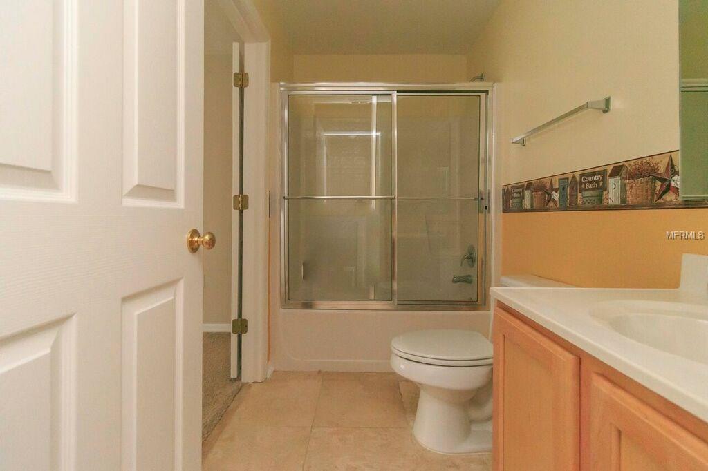 132 FISH HAWK DRIVE, WINTER HAVEN, Florida 33884, 6 Bedrooms Bedrooms, 9 Rooms Rooms,4 BathroomsBathrooms,Residential,For sale,FISH HAWK,O5542395