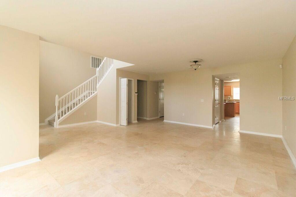 132 FISH HAWK DRIVE, WINTER HAVEN, Florida 33884, 6 Bedrooms Bedrooms, 9 Rooms Rooms,4 BathroomsBathrooms,Residential,For sale,FISH HAWK,O5542395