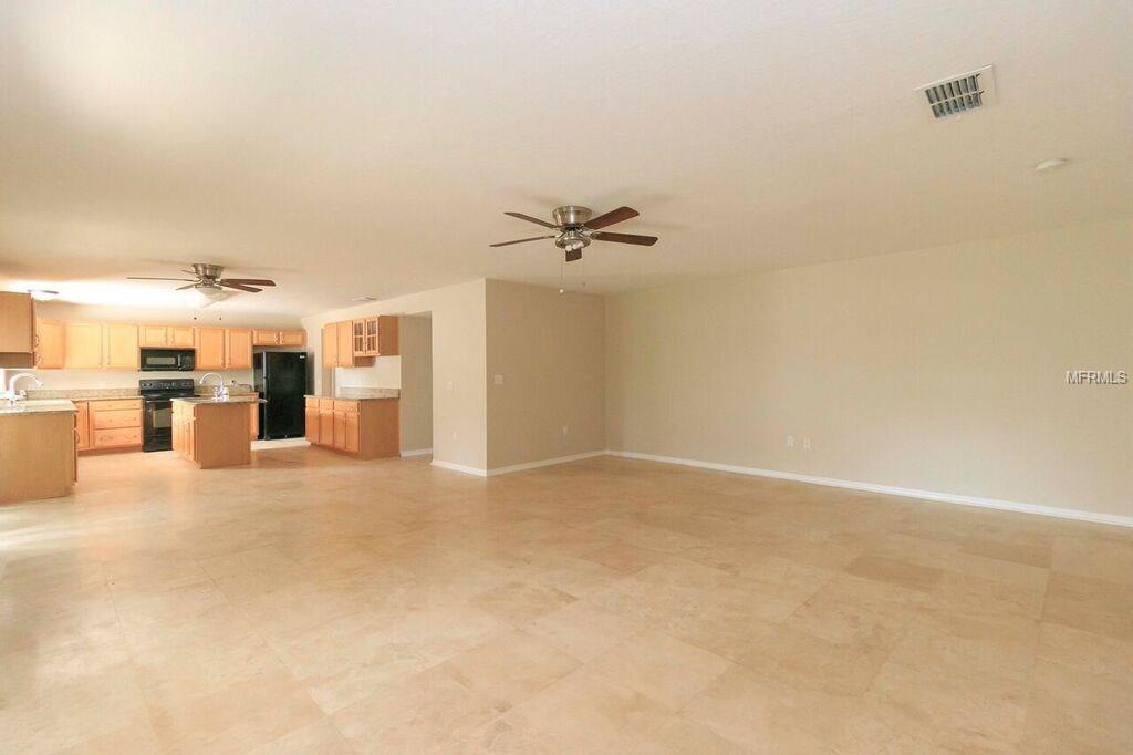 132 FISH HAWK DRIVE, WINTER HAVEN, Florida 33884, 6 Bedrooms Bedrooms, 9 Rooms Rooms,4 BathroomsBathrooms,Residential,For sale,FISH HAWK,O5542395