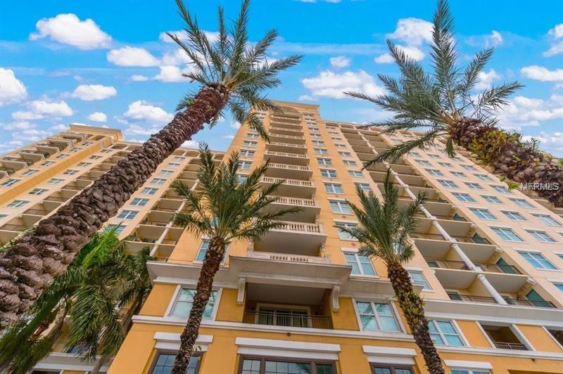 750 N TAMIAMI TRAIL, SARASOTA, Florida 34236, 2 Bedrooms Bedrooms, 5 Rooms Rooms,1 BathroomBathrooms,Residential,For sale,TAMIAMI,A4200984