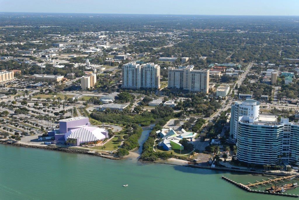 750 N TAMIAMI TRAIL, SARASOTA, Florida 34236, 2 Bedrooms Bedrooms, 5 Rooms Rooms,1 BathroomBathrooms,Residential,For sale,TAMIAMI,A4200984