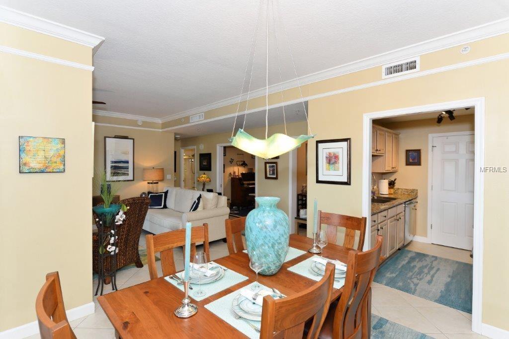 750 N TAMIAMI TRAIL, SARASOTA, Florida 34236, 2 Bedrooms Bedrooms, 5 Rooms Rooms,1 BathroomBathrooms,Residential,For sale,TAMIAMI,A4200984