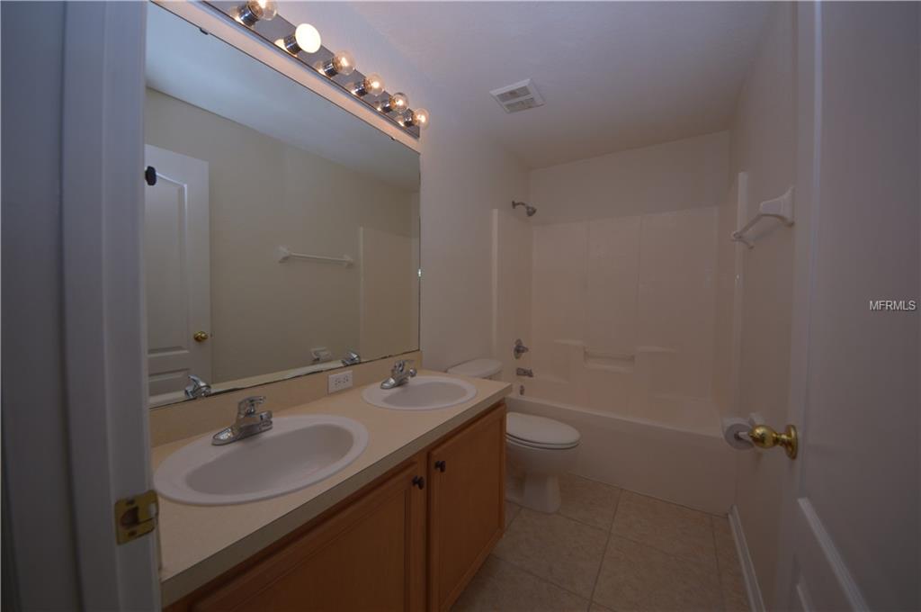 417 TERRANOVA STREET, WINTER HAVEN, Florida 33884, 4 Bedrooms Bedrooms, 8 Rooms Rooms,2 BathroomsBathrooms,Residential,For sale,TERRANOVA,P4718072