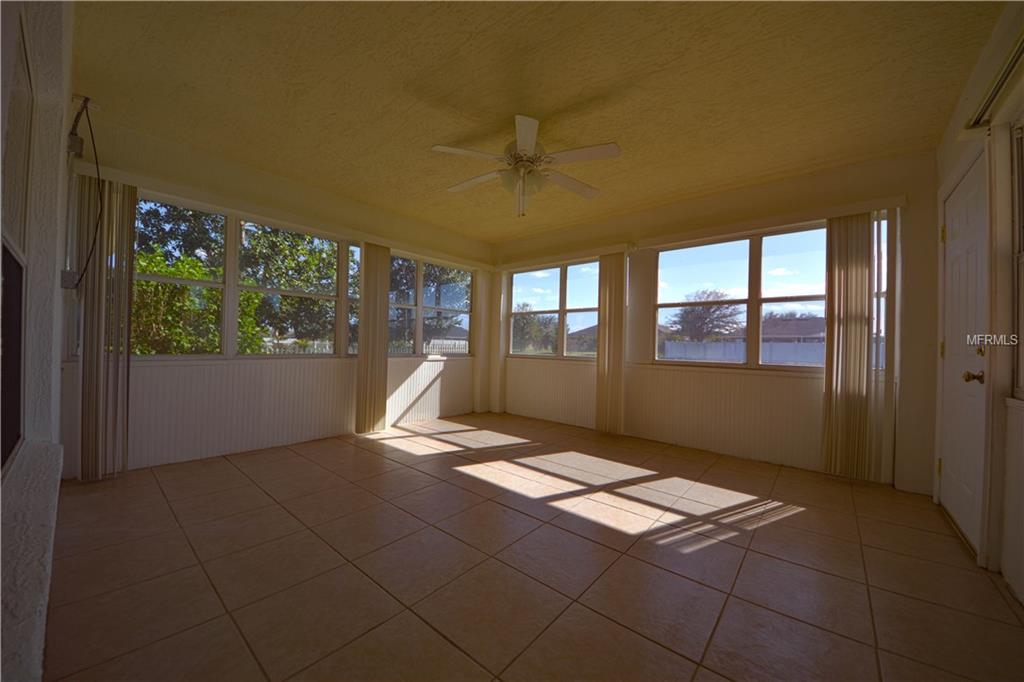 417 TERRANOVA STREET, WINTER HAVEN, Florida 33884, 4 Bedrooms Bedrooms, 8 Rooms Rooms,2 BathroomsBathrooms,Residential,For sale,TERRANOVA,P4718072