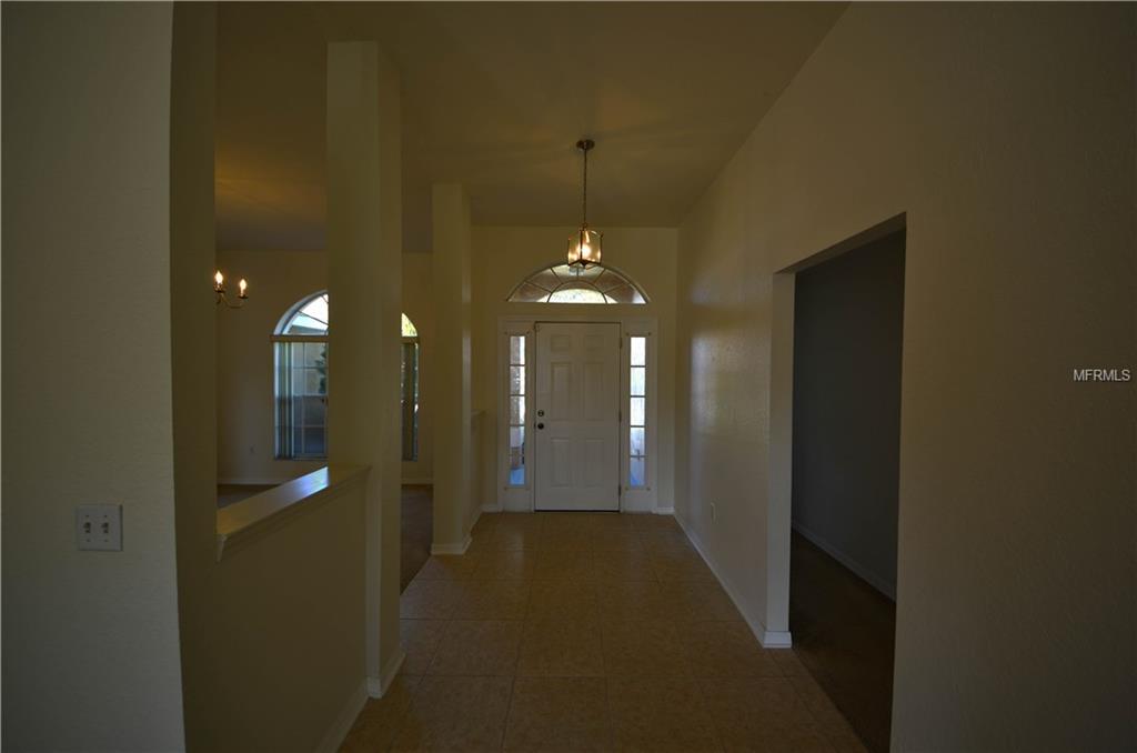 417 TERRANOVA STREET, WINTER HAVEN, Florida 33884, 4 Bedrooms Bedrooms, 8 Rooms Rooms,2 BathroomsBathrooms,Residential,For sale,TERRANOVA,P4718072