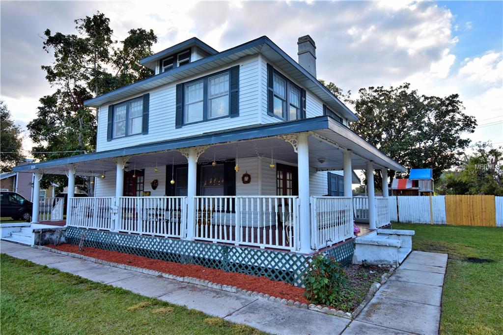 225 N MAIN STREET, AUBURNDALE, Florida 33823, 4 Bedrooms Bedrooms, 5 Rooms Rooms,2 BathroomsBathrooms,Residential,For sale,MAIN,P4718362