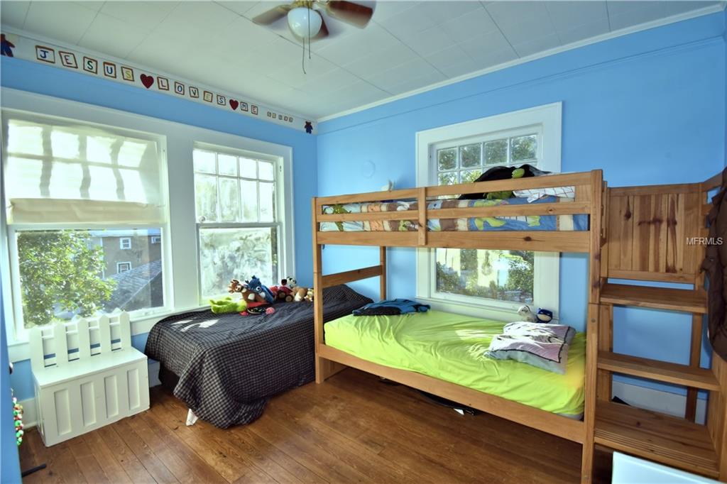 225 N MAIN STREET, AUBURNDALE, Florida 33823, 4 Bedrooms Bedrooms, 5 Rooms Rooms,2 BathroomsBathrooms,Residential,For sale,MAIN,P4718362