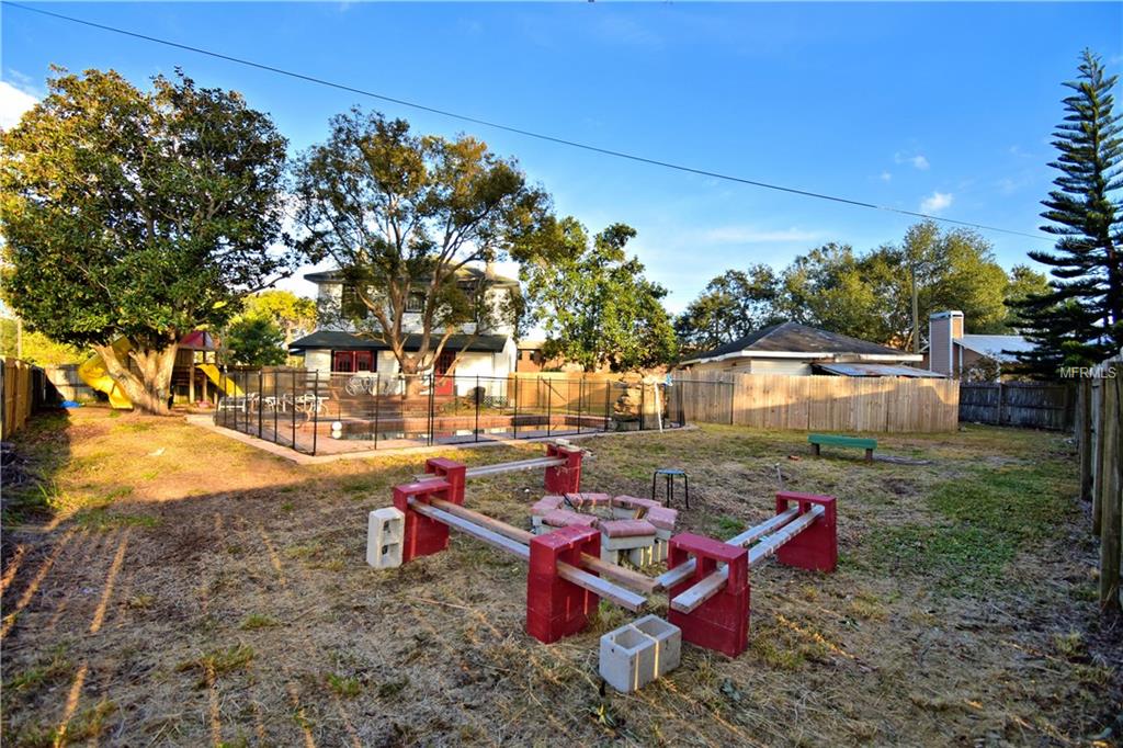 225 N MAIN STREET, AUBURNDALE, Florida 33823, 4 Bedrooms Bedrooms, 5 Rooms Rooms,2 BathroomsBathrooms,Residential,For sale,MAIN,P4718362