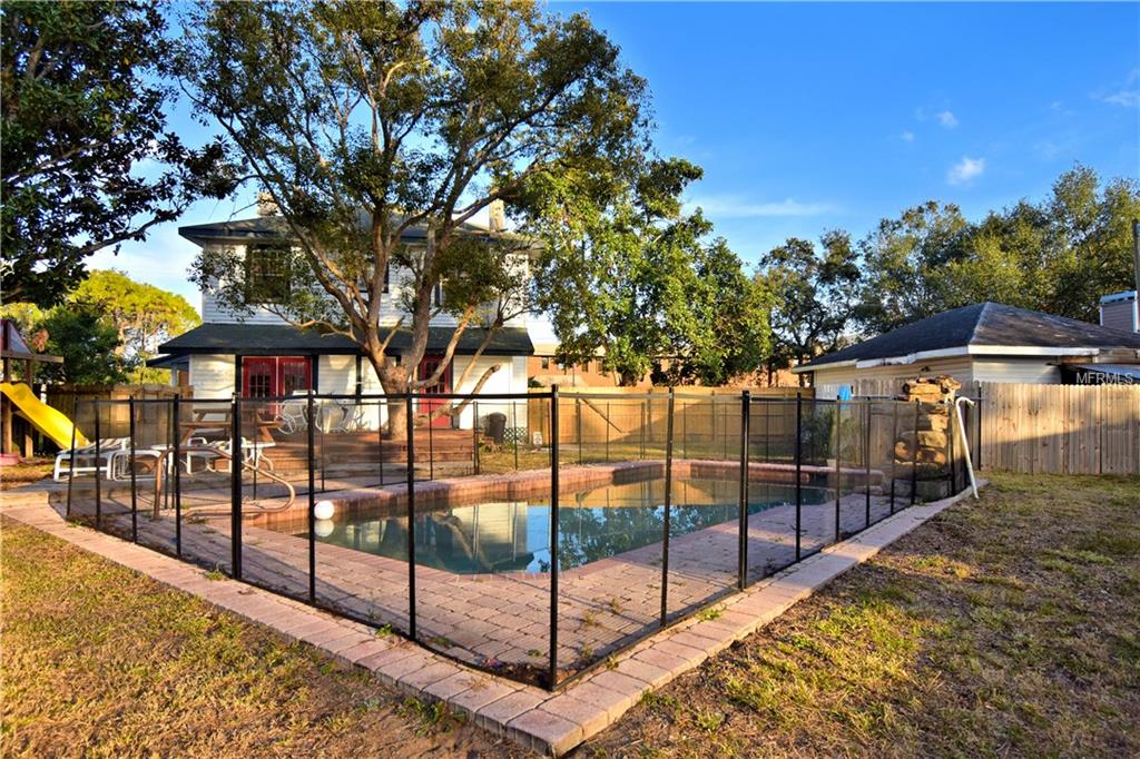 225 N MAIN STREET, AUBURNDALE, Florida 33823, 4 Bedrooms Bedrooms, 5 Rooms Rooms,2 BathroomsBathrooms,Residential,For sale,MAIN,P4718362