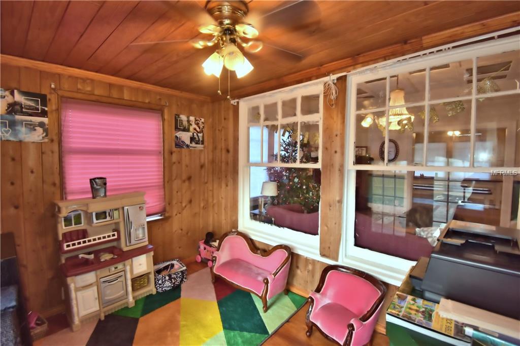 225 N MAIN STREET, AUBURNDALE, Florida 33823, 4 Bedrooms Bedrooms, 5 Rooms Rooms,2 BathroomsBathrooms,Residential,For sale,MAIN,P4718362