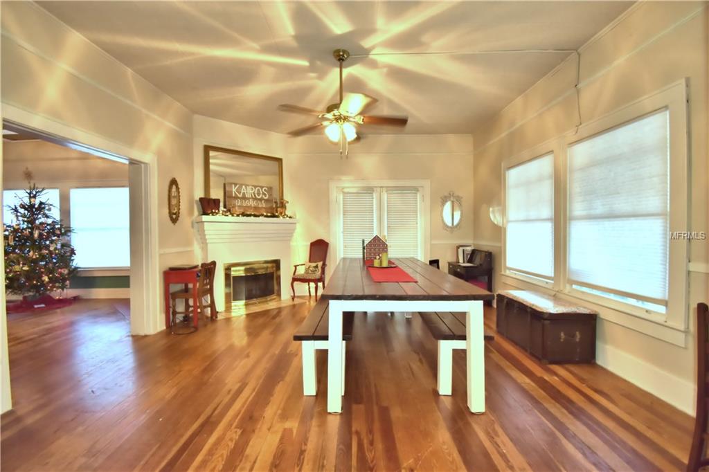 225 N MAIN STREET, AUBURNDALE, Florida 33823, 4 Bedrooms Bedrooms, 5 Rooms Rooms,2 BathroomsBathrooms,Residential,For sale,MAIN,P4718362