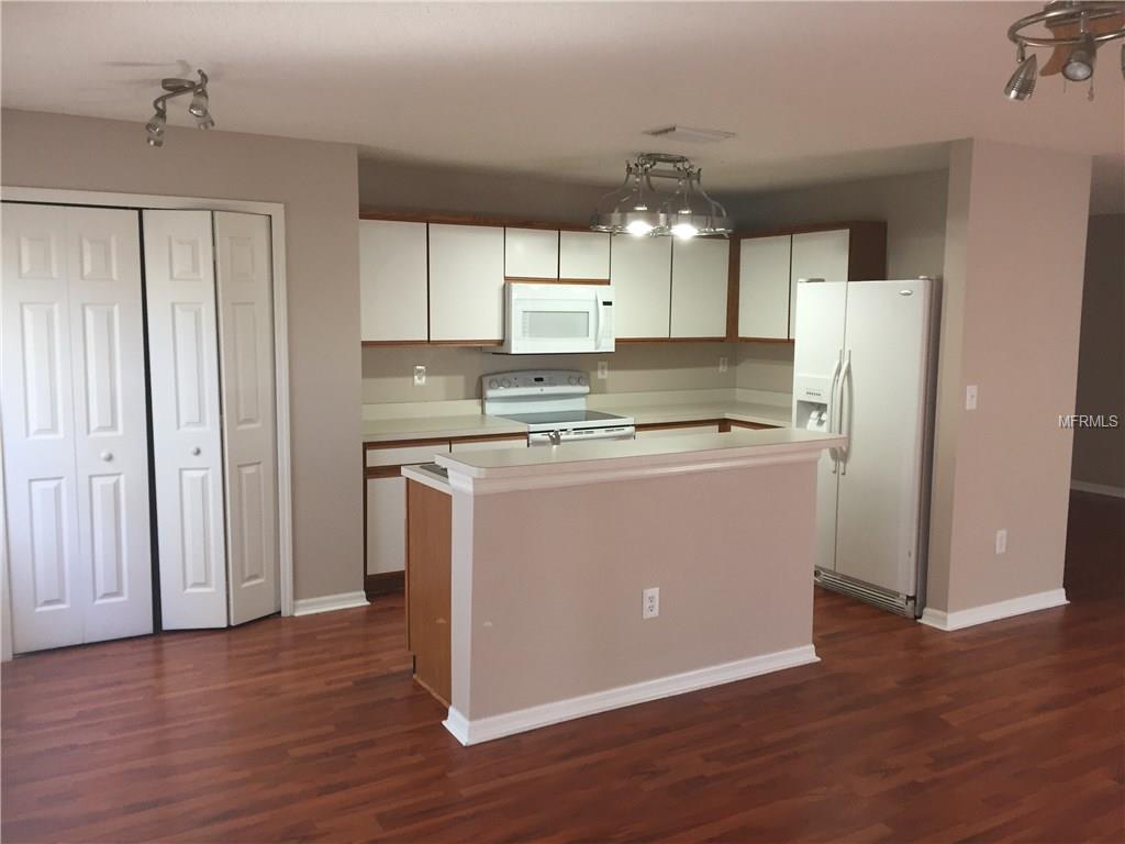 7917 LONGWOOD RUN LANE, TAMPA, Florida 33615, 3 Bedrooms Bedrooms, 4 Rooms Rooms,2 BathroomsBathrooms,Rental,For Rent,LONGWOOD RUN,U7847027