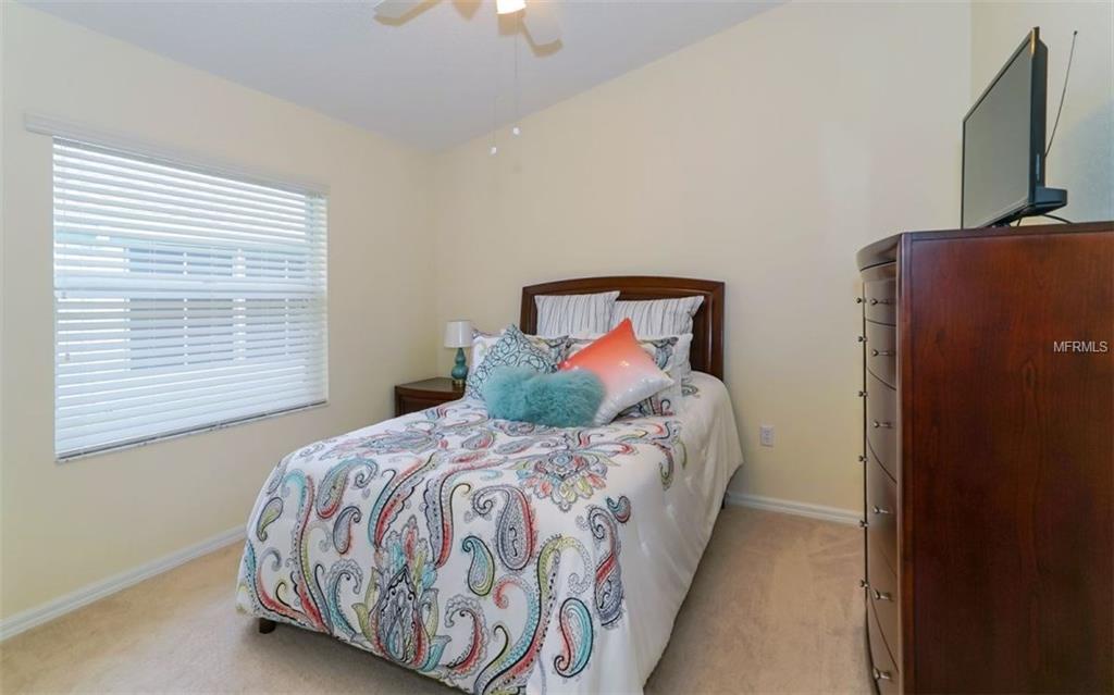 4934 LINSEY COURT, SARASOTA, Florida 34243, 3 Bedrooms Bedrooms, 7 Rooms Rooms,2 BathroomsBathrooms,Residential,For sale,LINSEY,A4205552